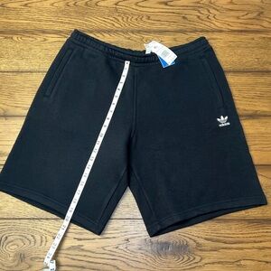 Adidas Essential 9’ Inch Black Shorts (H34681) Men’s Size Xl New w/Tags Classic
